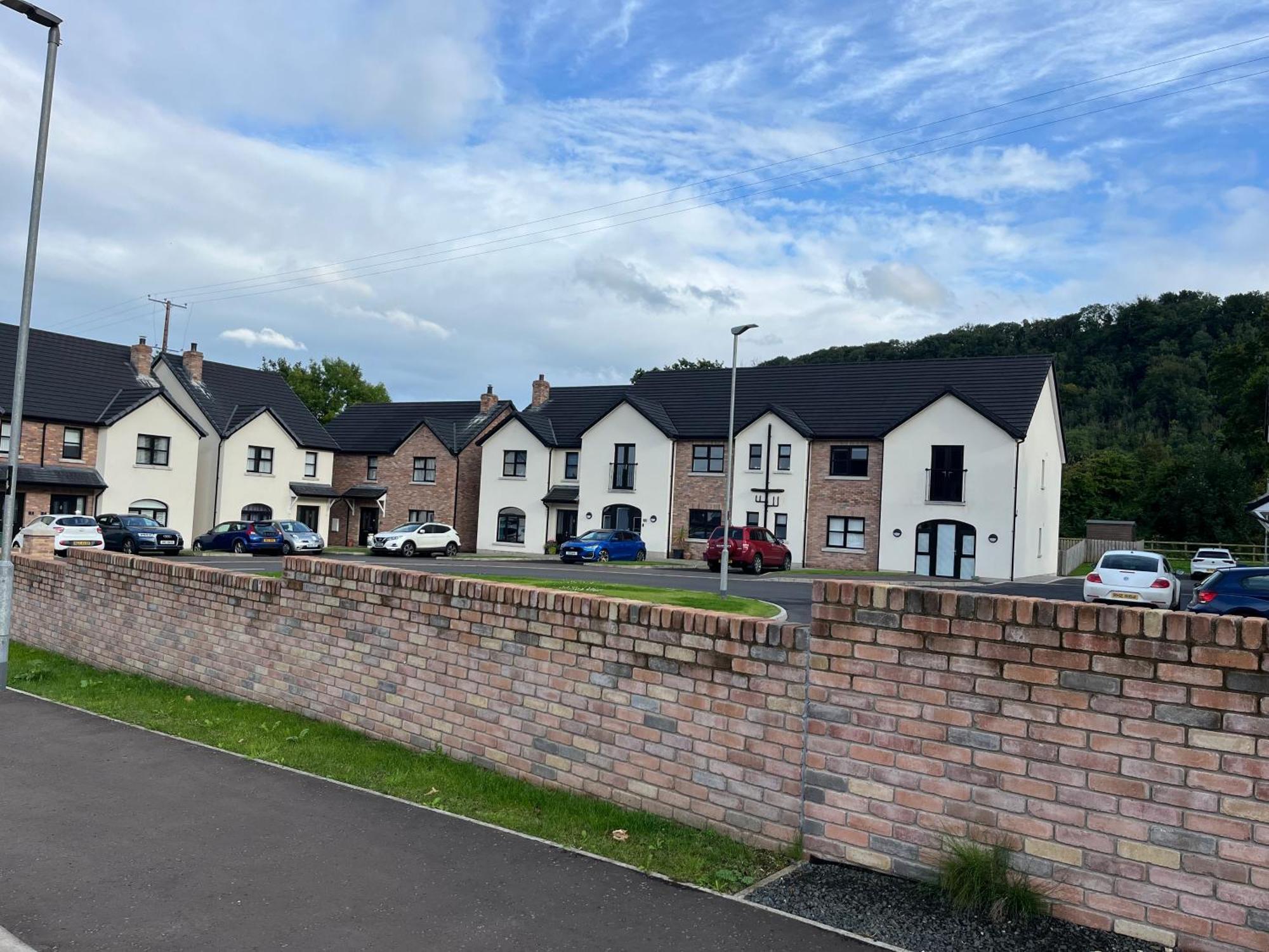 Glynn Village Larne Bagian luar foto